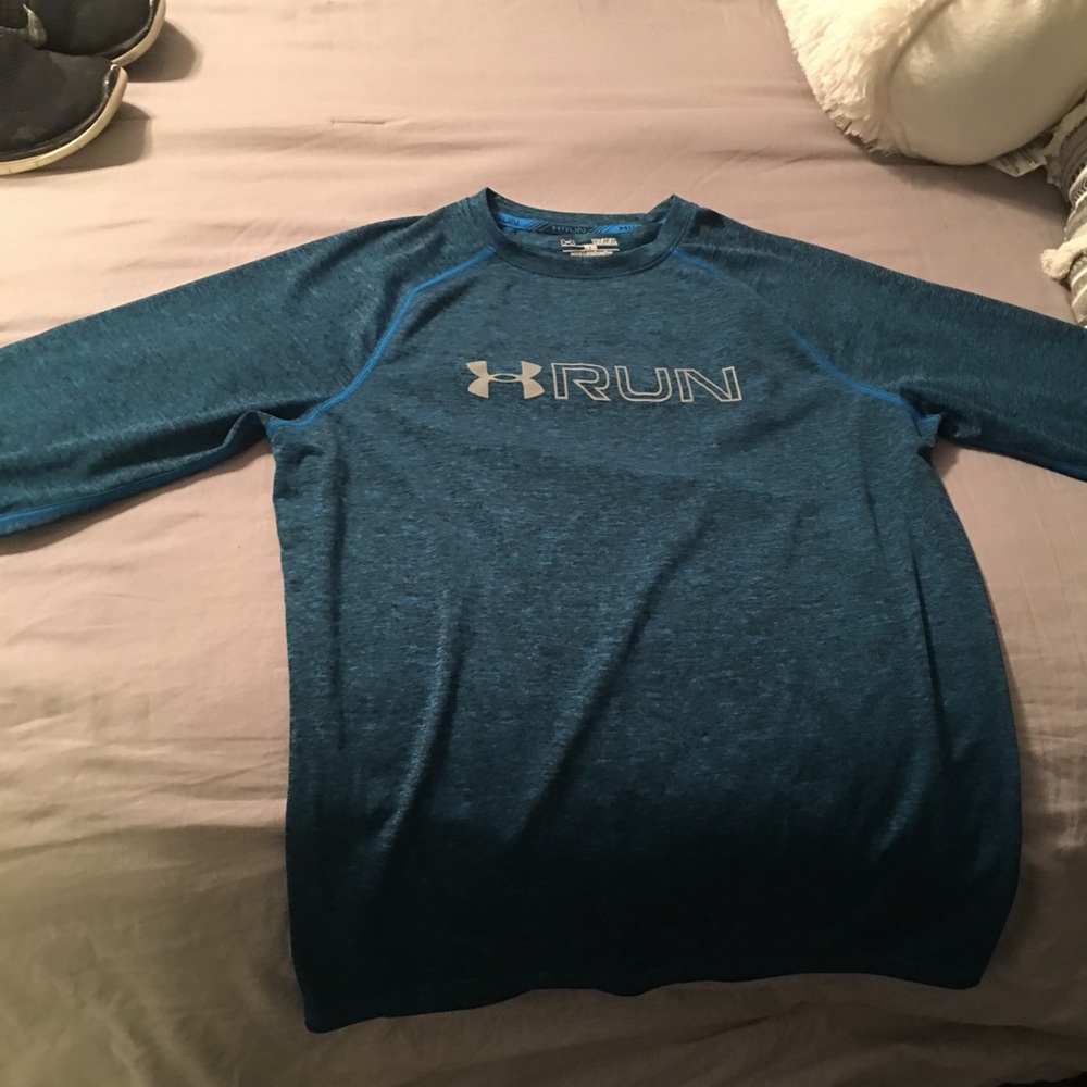 Under armour long sleeve size M